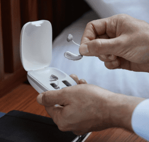 Pure Charge&Go X combines all advantages of the Signia Xperience platform with lithium-ion rechargeability and full Bluetooth (BT) connectivity.