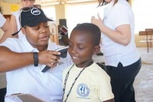 The people of Haiti are challenged by an unstable political situation, environmental factors such as earthquakes and floods, and limited access to medical care. Together, with the local aid organization Commissioned Believers Deaf Ministry (CBDM), the Swiss Hear the World Foundation gives hearing impaired children and their families assistance by providing audiological care and speech therapy.