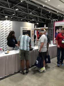 At the 2018 VFW Convention, the Oticon Government Services team met with veterans to answer questions and provide hands-on experience with Oticon Opn™ rechargeable and Oticon ConnectClip.