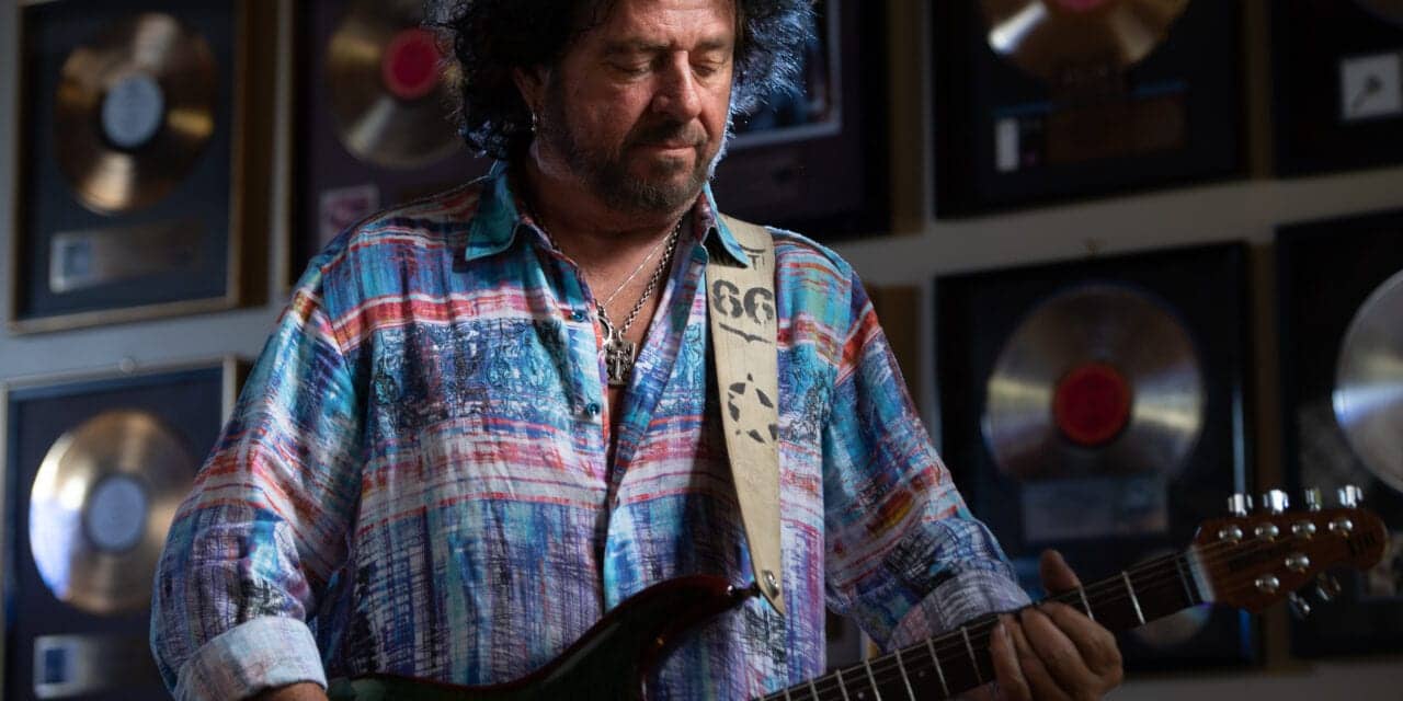 Musician Steve Lukather Discusses Experience with Widex Moment Hearing Aids